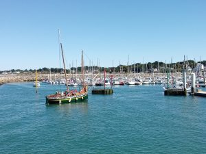 Lire la suite à propos de l’article Fonctionnement de l’application donnant la hauteur d’eau au niveau de la porte du port.